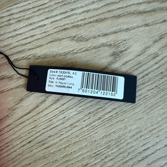 NWT TA3 Plungey - Picture 4 of 4